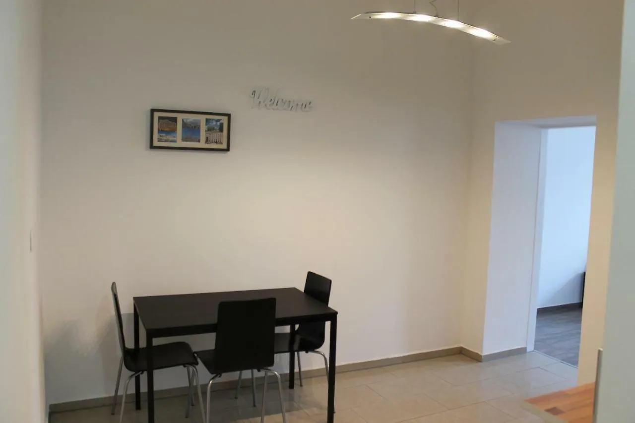Ferienwohnung Urban-Style-Studio Wien Apartment